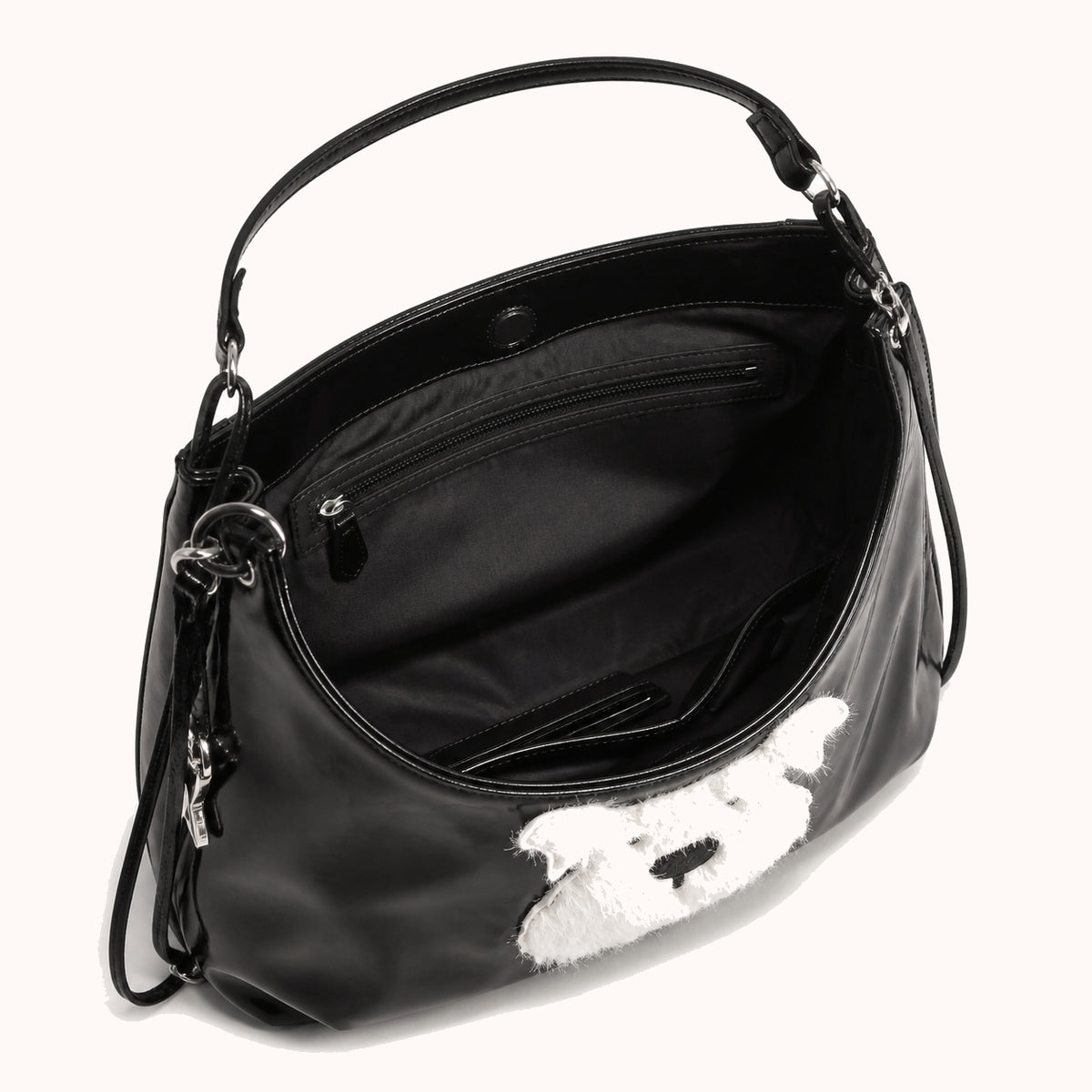 ARIPPULA FEF9F6 | terrier-patent-shoulder-bag | interior | 026__terrier-patent-shoulder-bag__interior.webp