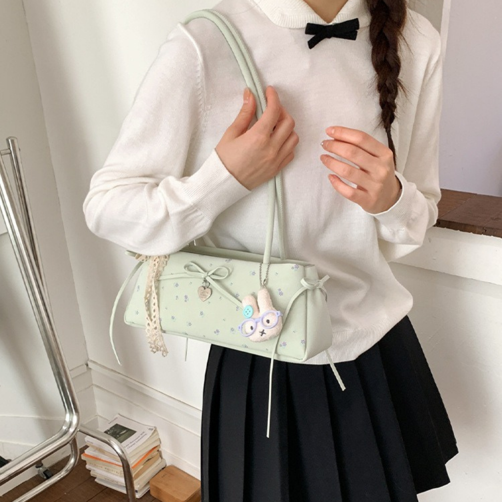 Célisse Slim Shoulder Bag