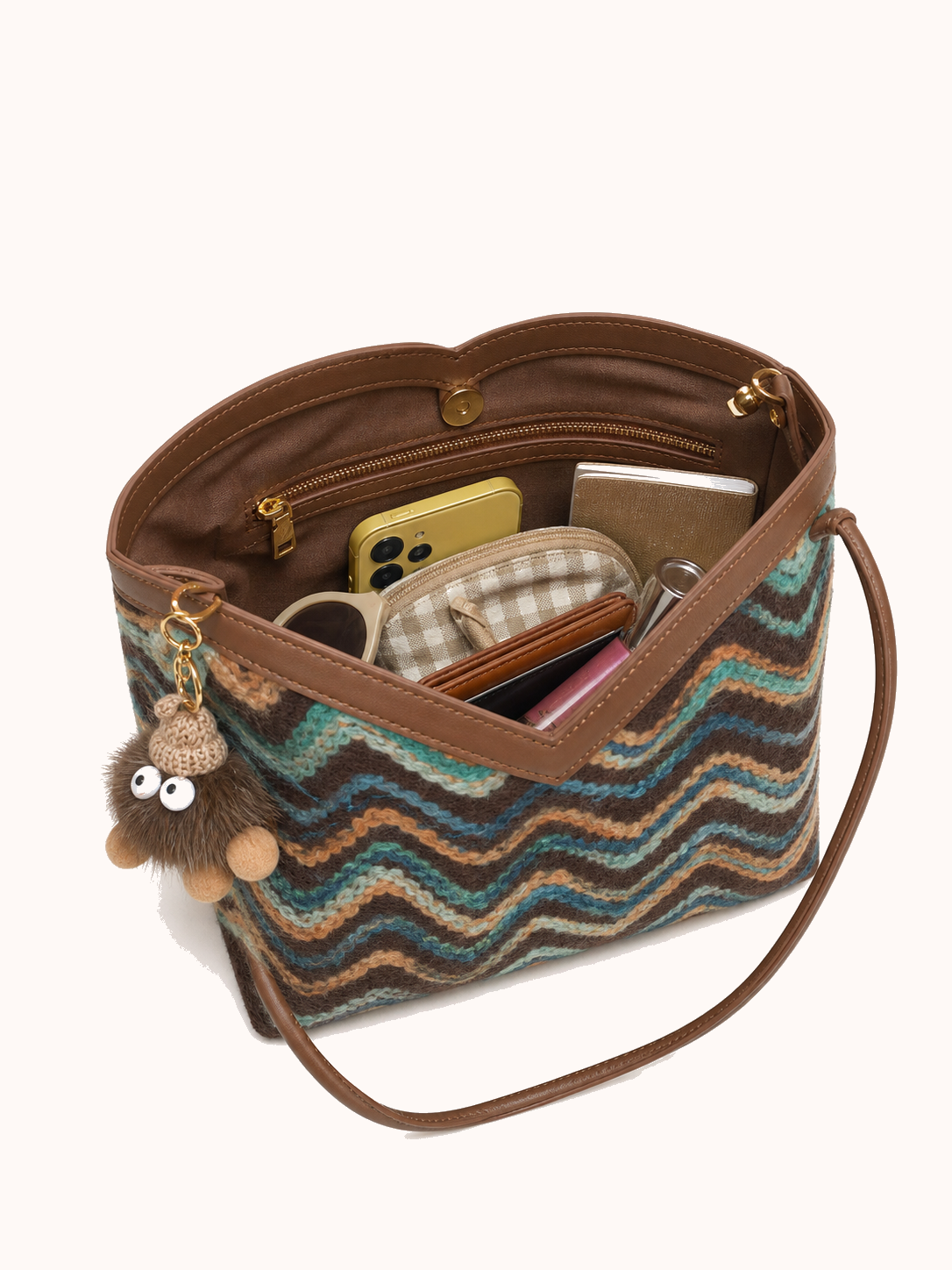 Open bag with everyday accessories