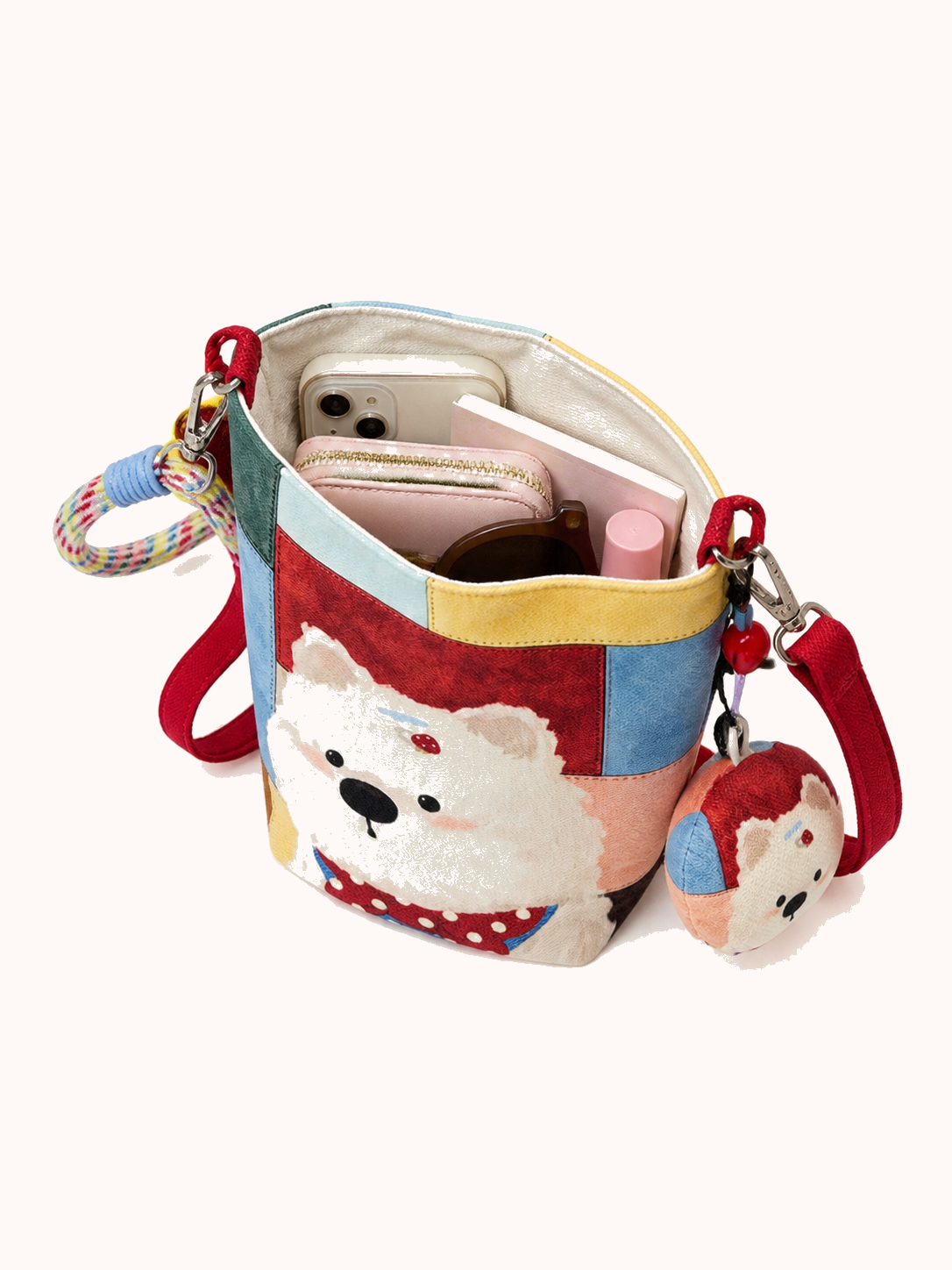 Open bag with everyday accessories