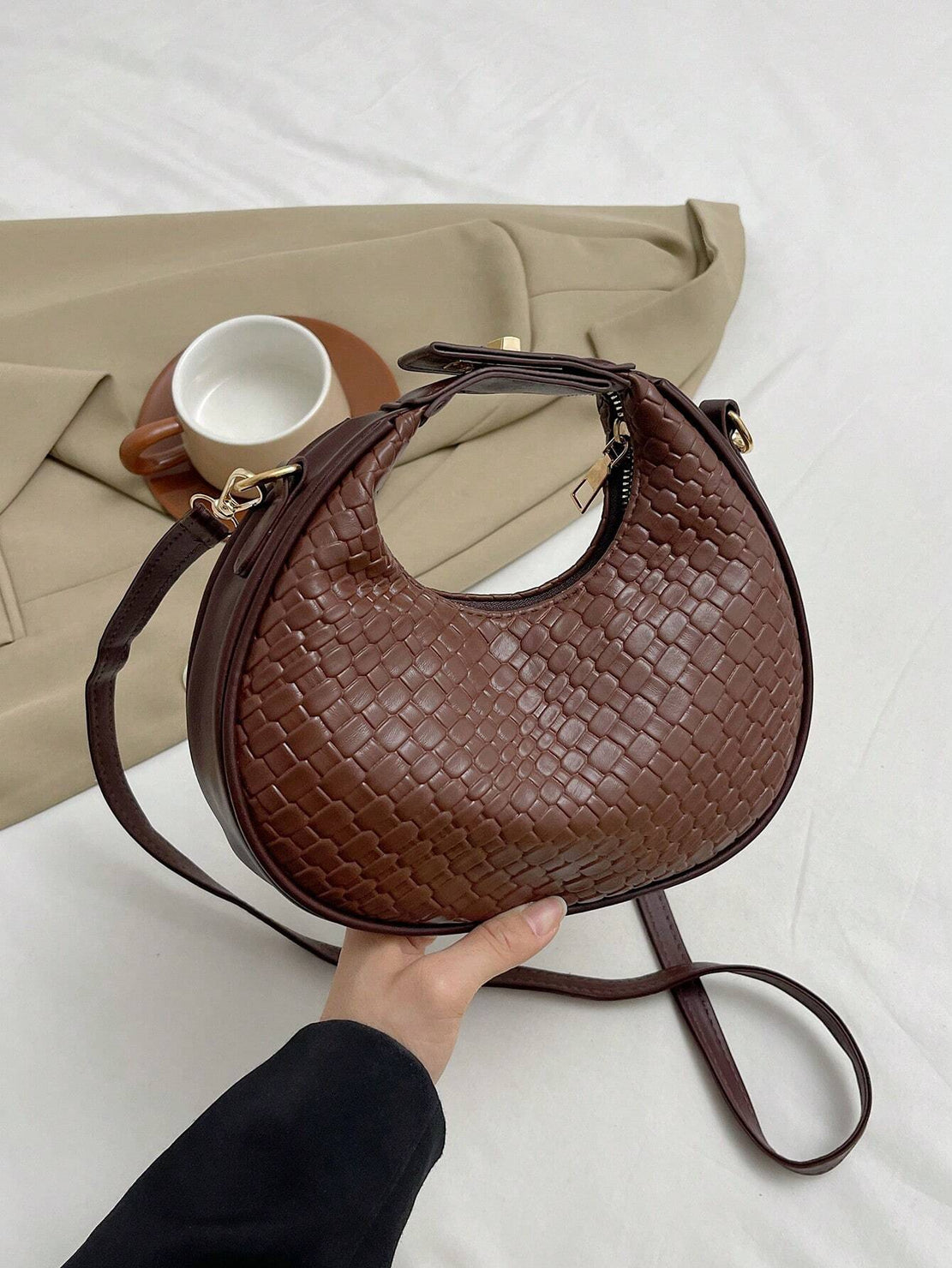 Clam Woven Top-Handle Bag