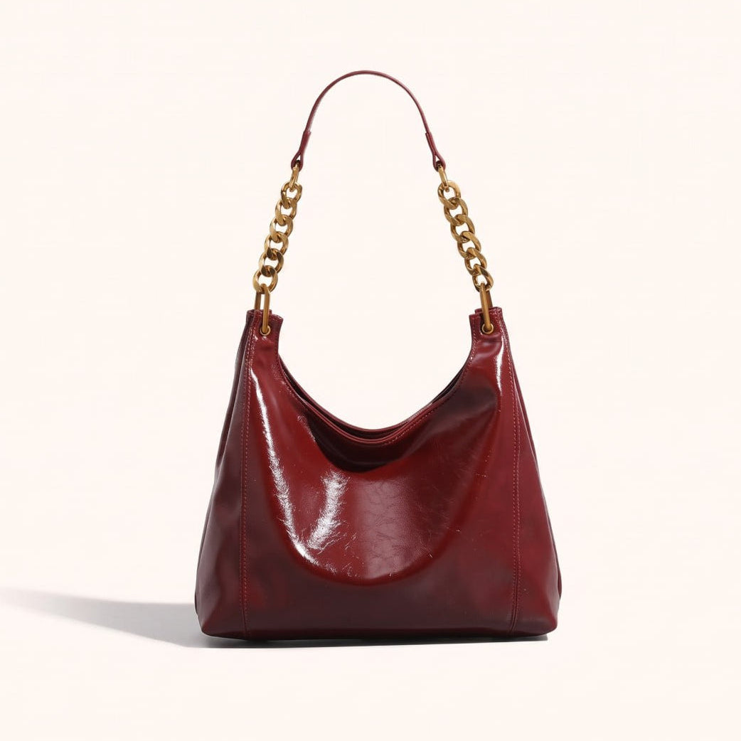 Bolso de hombro de charol Ruby Vow