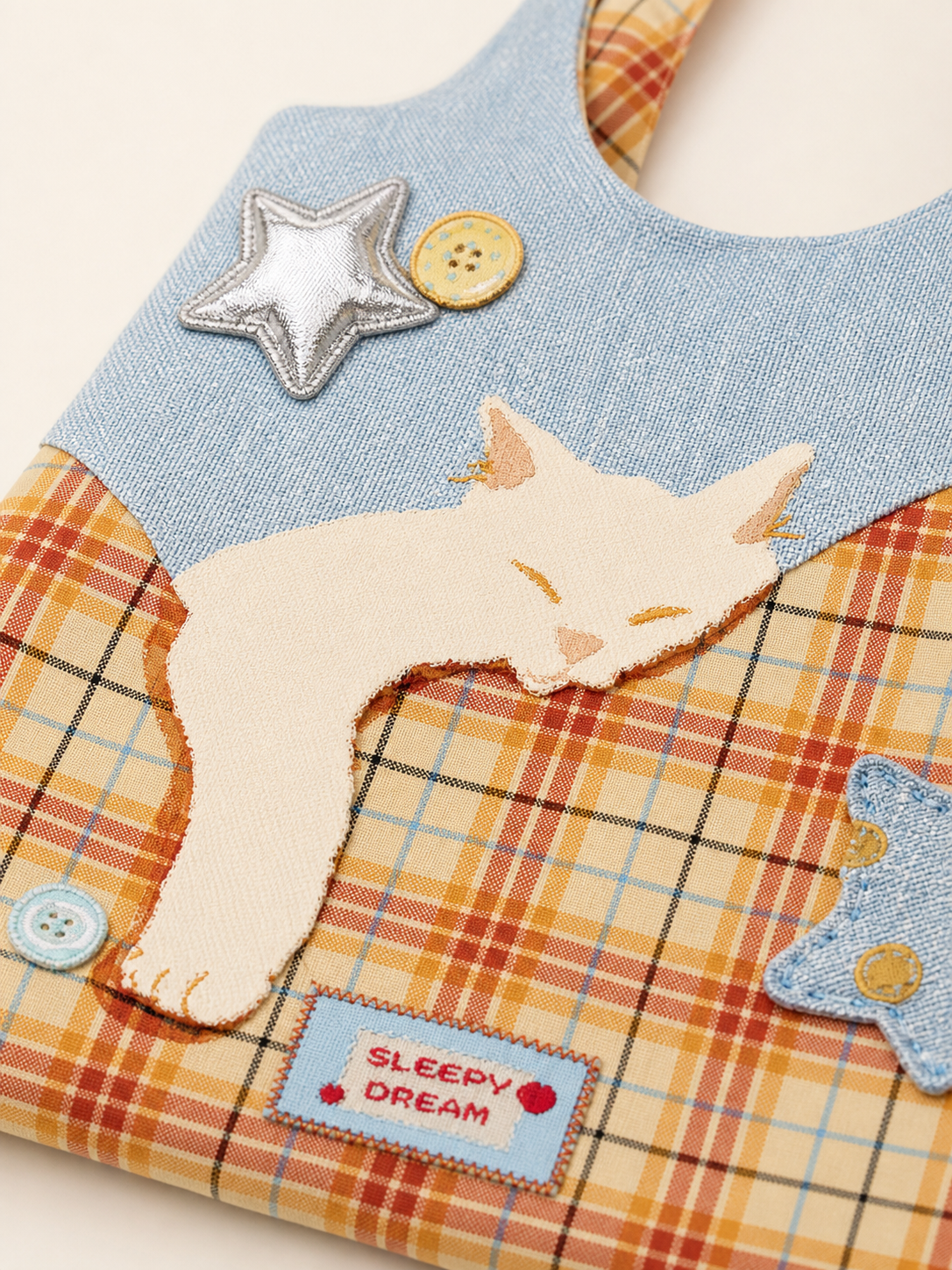 Sleepy Cat Canvas Shoulder Bag — construction detail