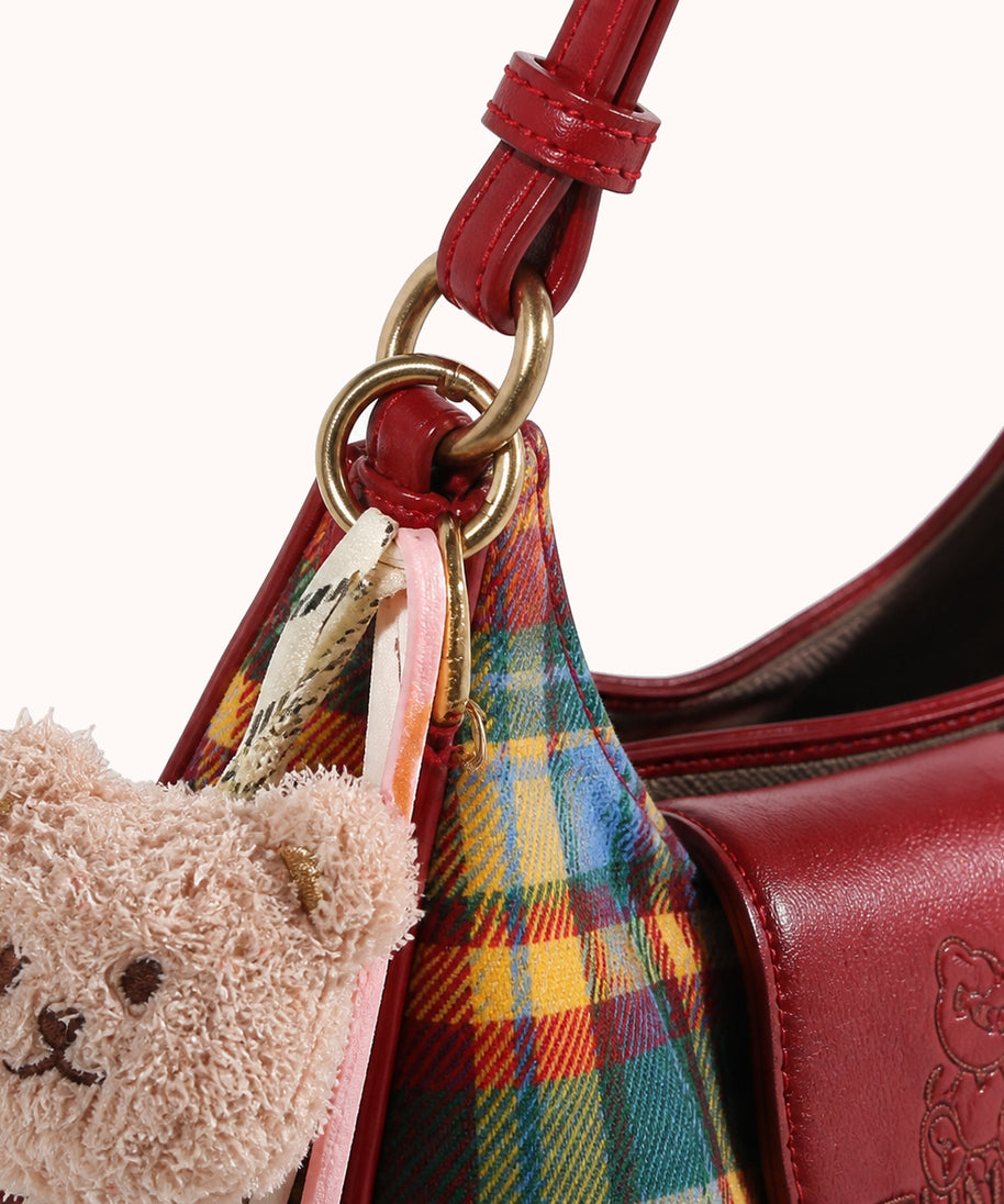 ARIPPULA FEF9F6 | tartan-canvas-shoulder-bag | hardware detail | 030__tartan-canvas-shoulder-bag__hardware-detail.webp