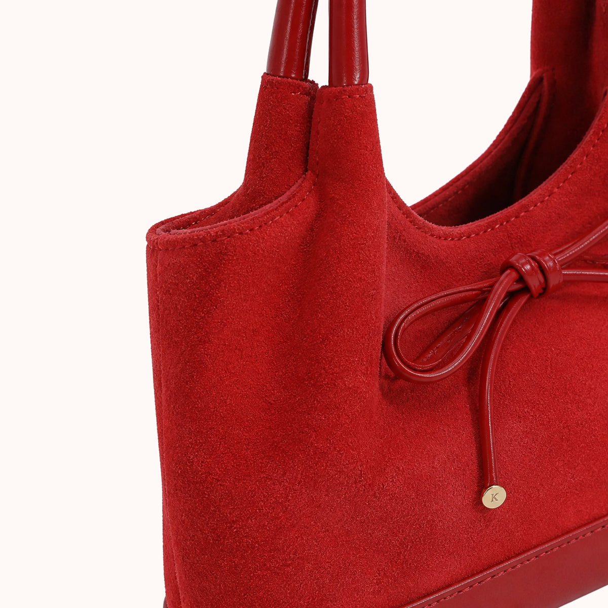 ARIPPULA FEF9F6 | poppy-suede-shoulder-bag | hardware detail | 100__poppy-suede-shoulder-bag__hardware-detail.webp