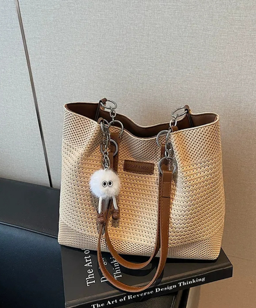 Vivelle Woven Tote Bag