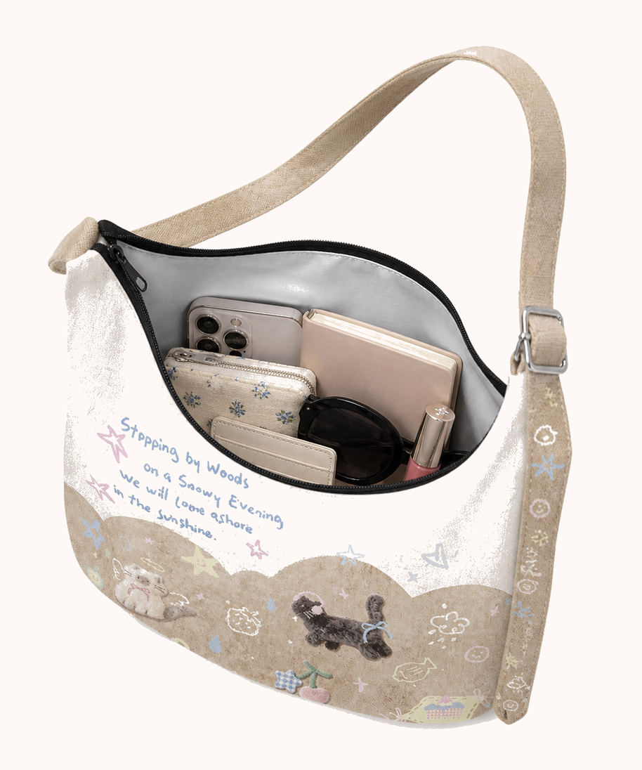 Open bag with everyday accessories