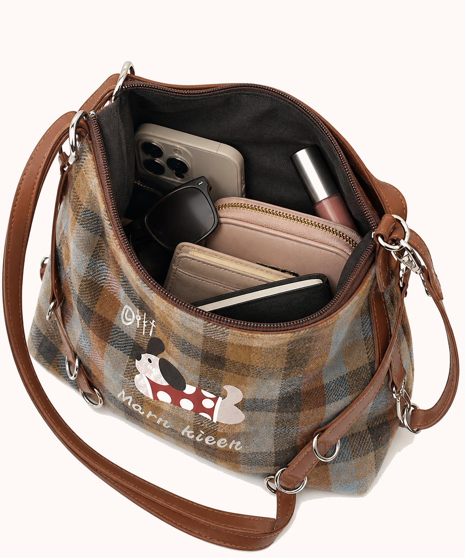 Open bag with everyday accessories