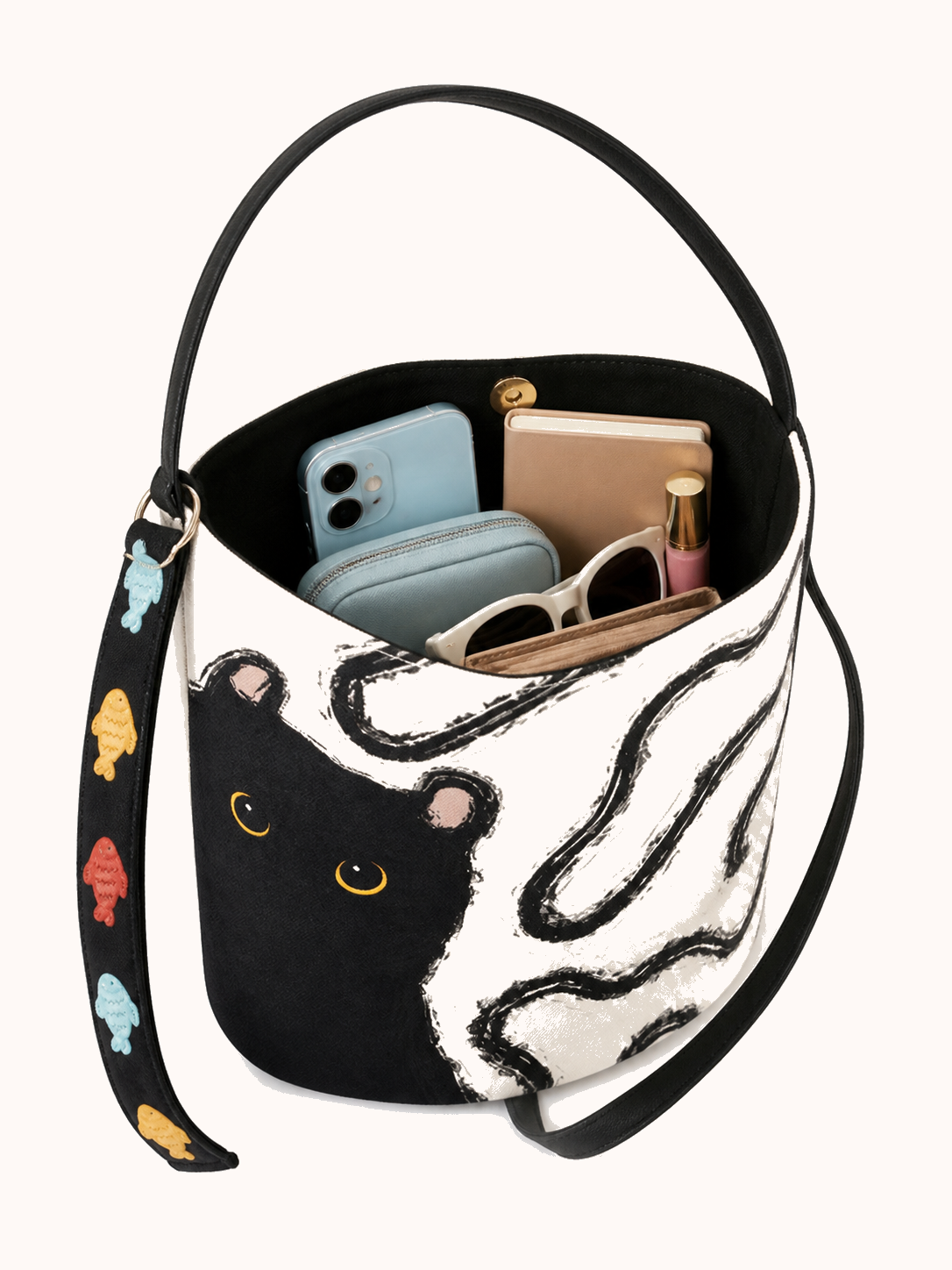 Open bag with everyday accessories