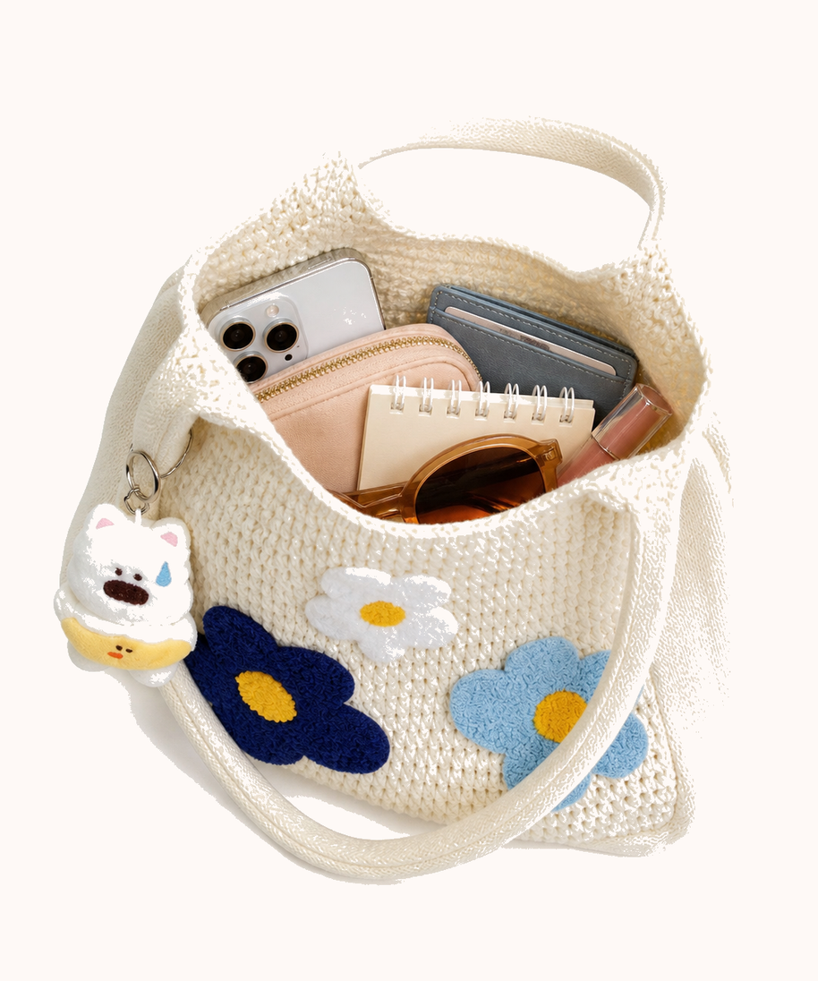 Open bag with everyday accessories