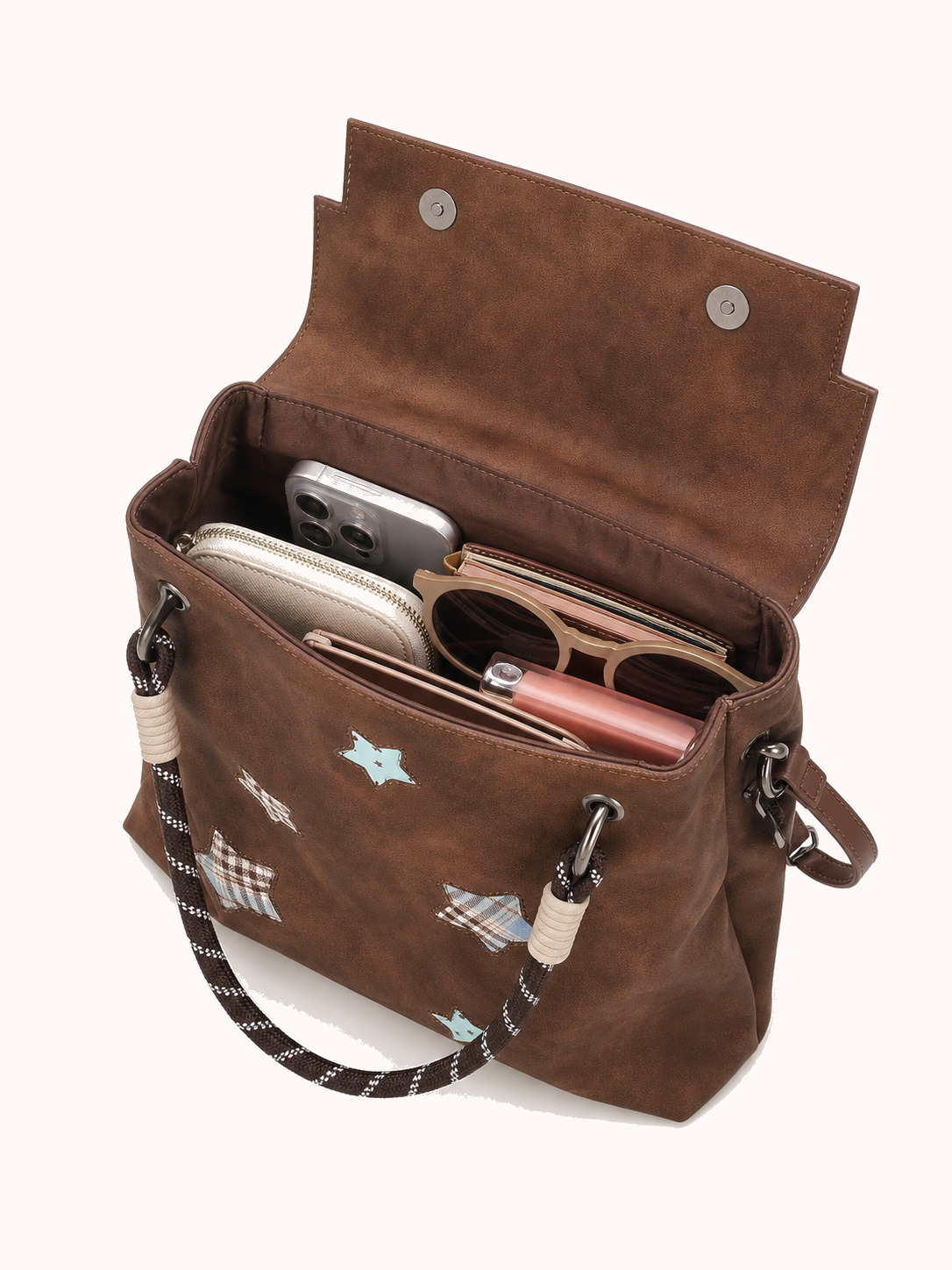 Open bag with everyday accessories