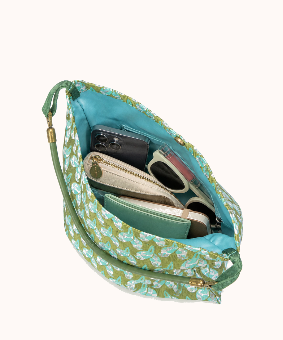 Open bag with everyday accessories