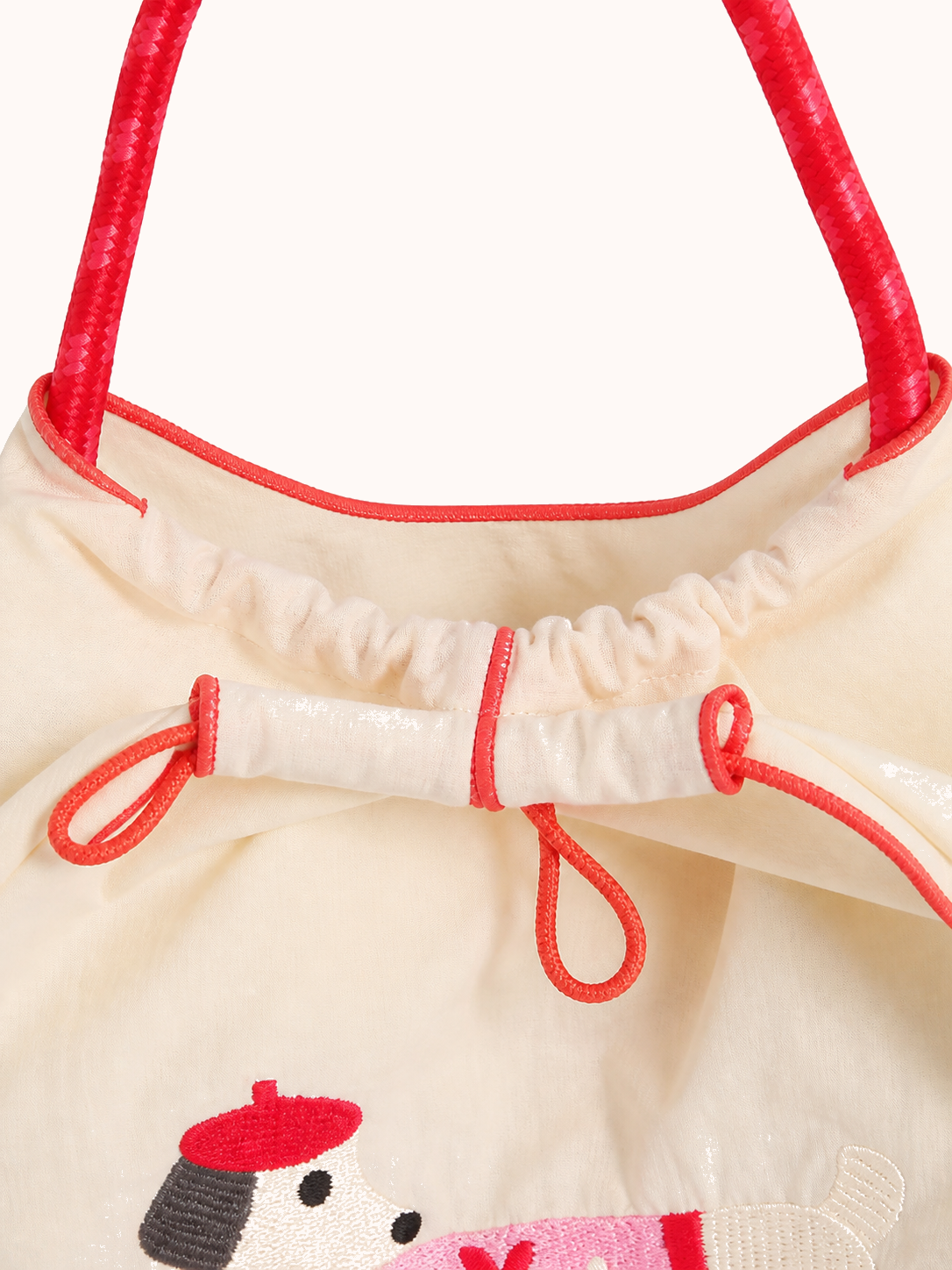 Closure detail