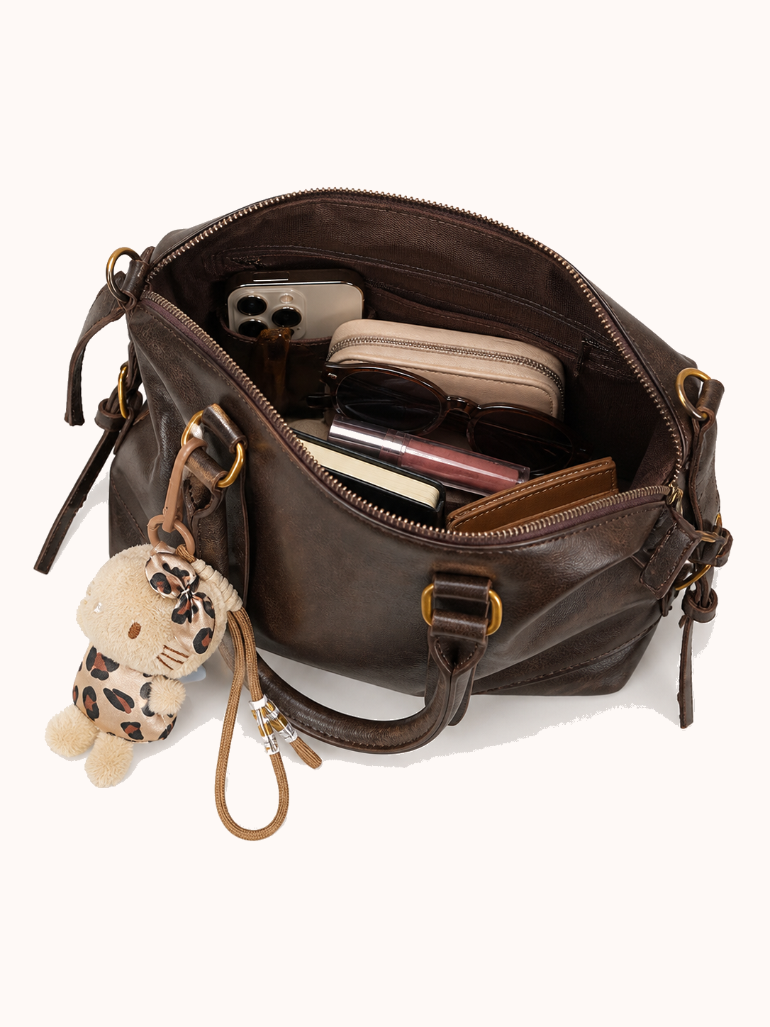 Open bag with everyday accessories