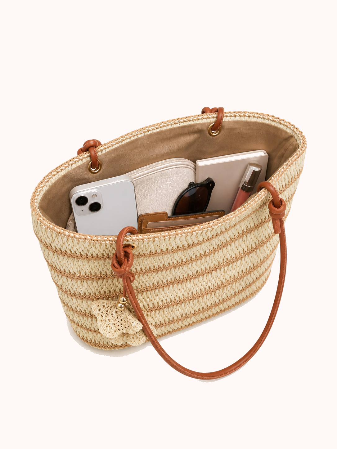 Open bag with everyday accessories