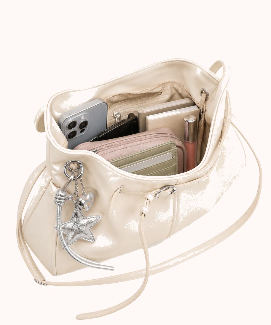 Open bag with everyday accessories