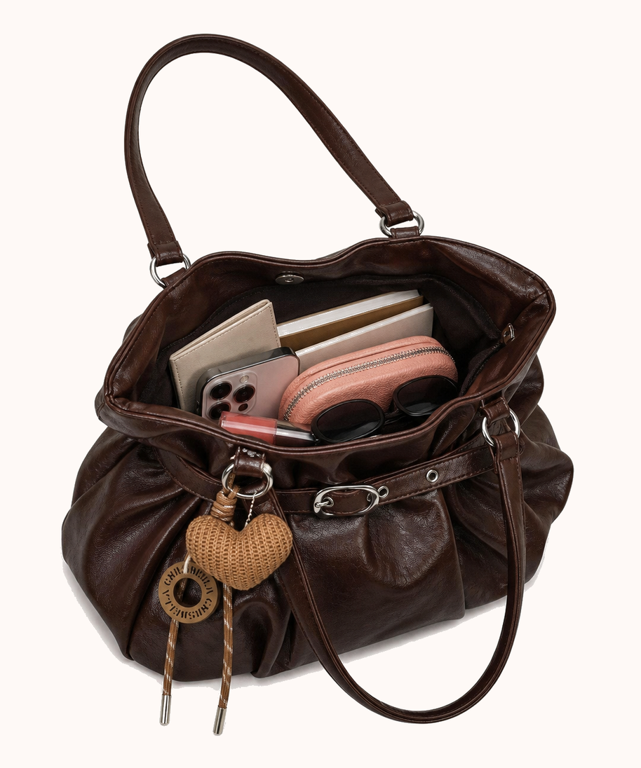 Open bag with everyday accessories