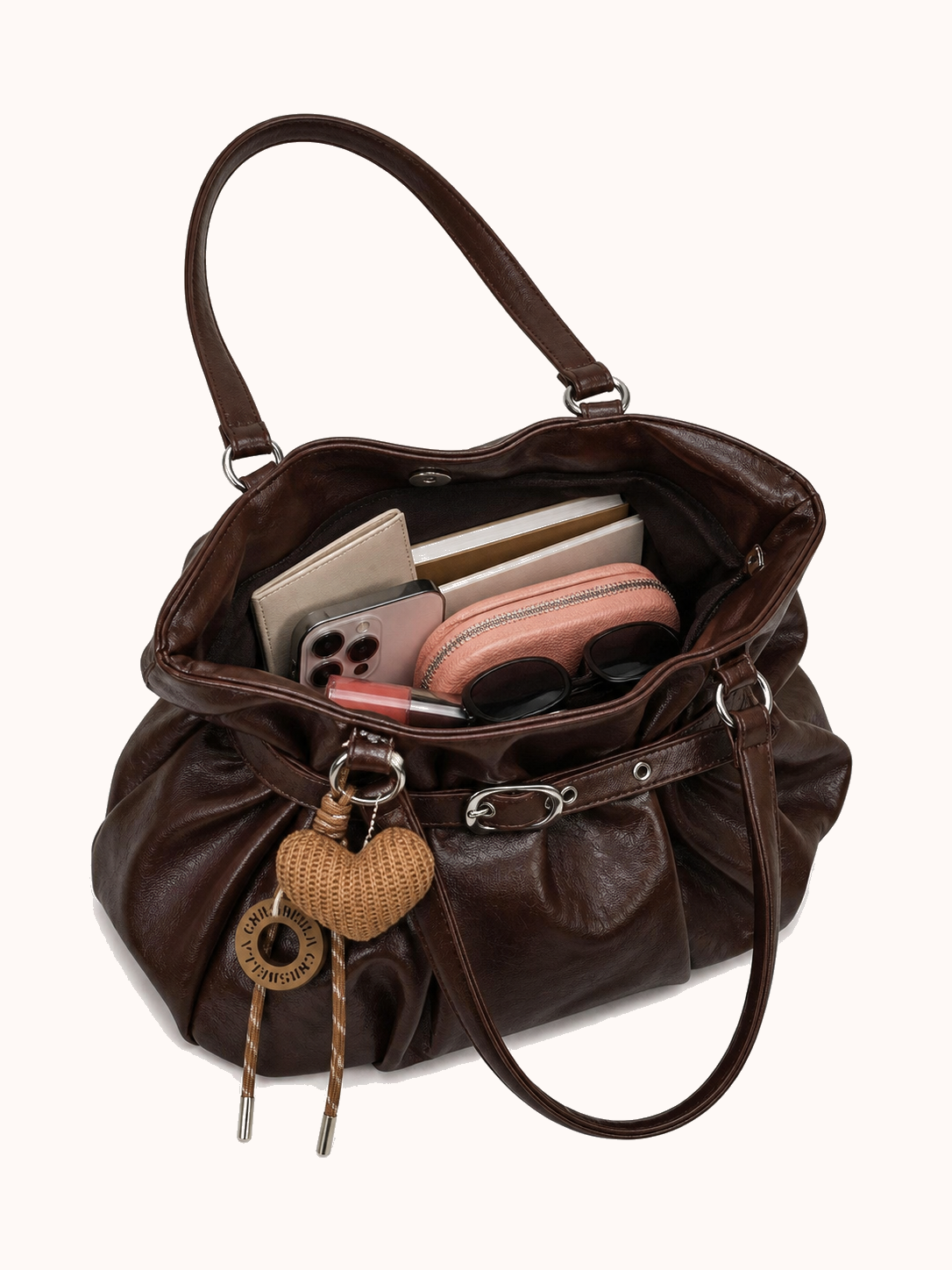 Open bag with everyday accessories