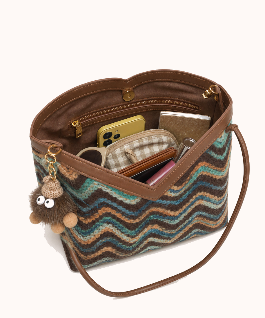 Open bag with everyday accessories