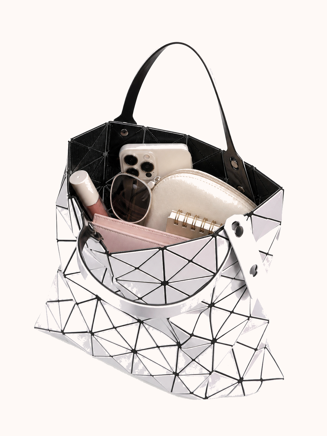 Open bag with everyday accessories