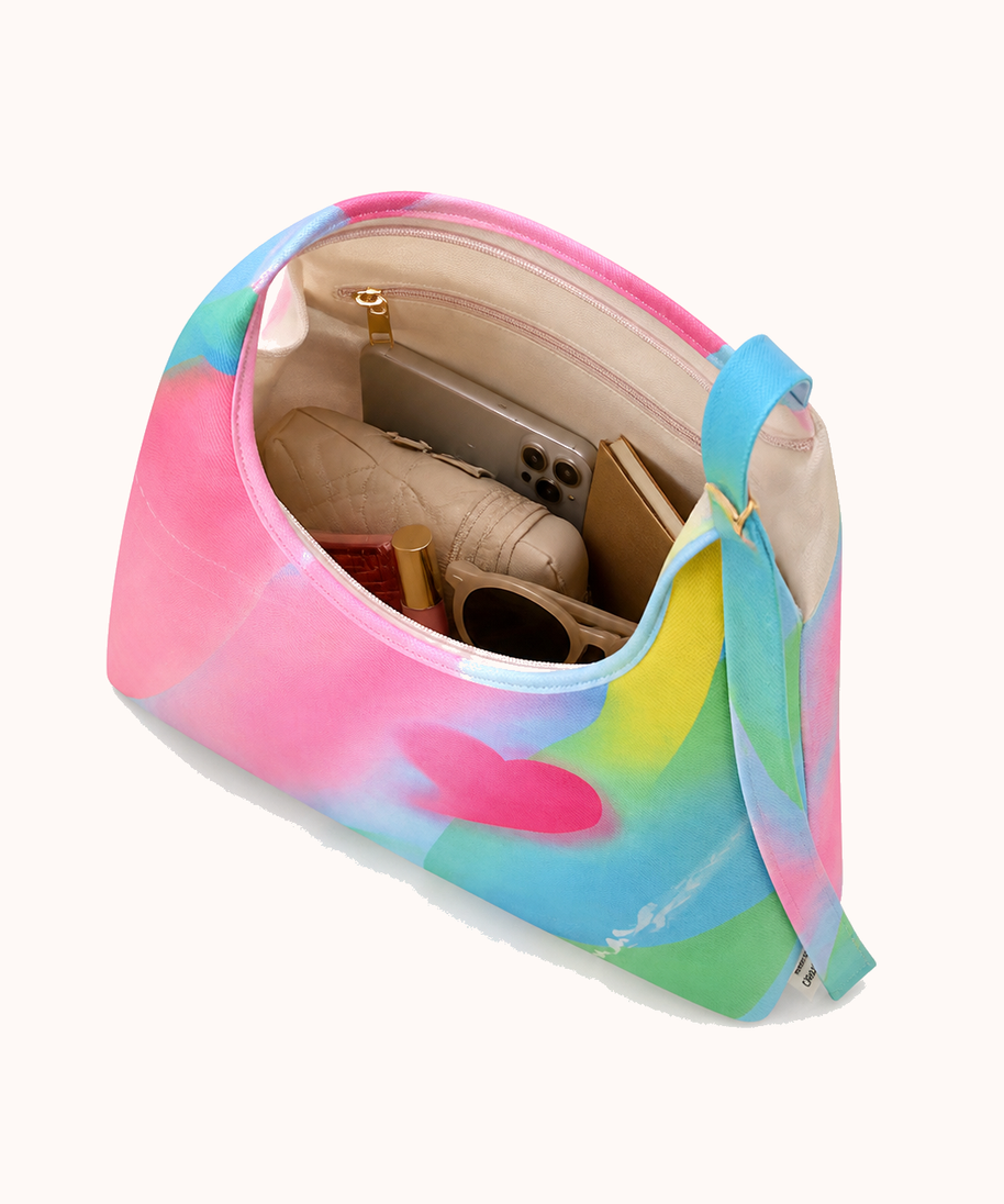 Open bag with everyday accessories