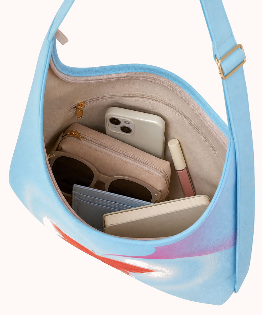 Open bag with everyday accessories