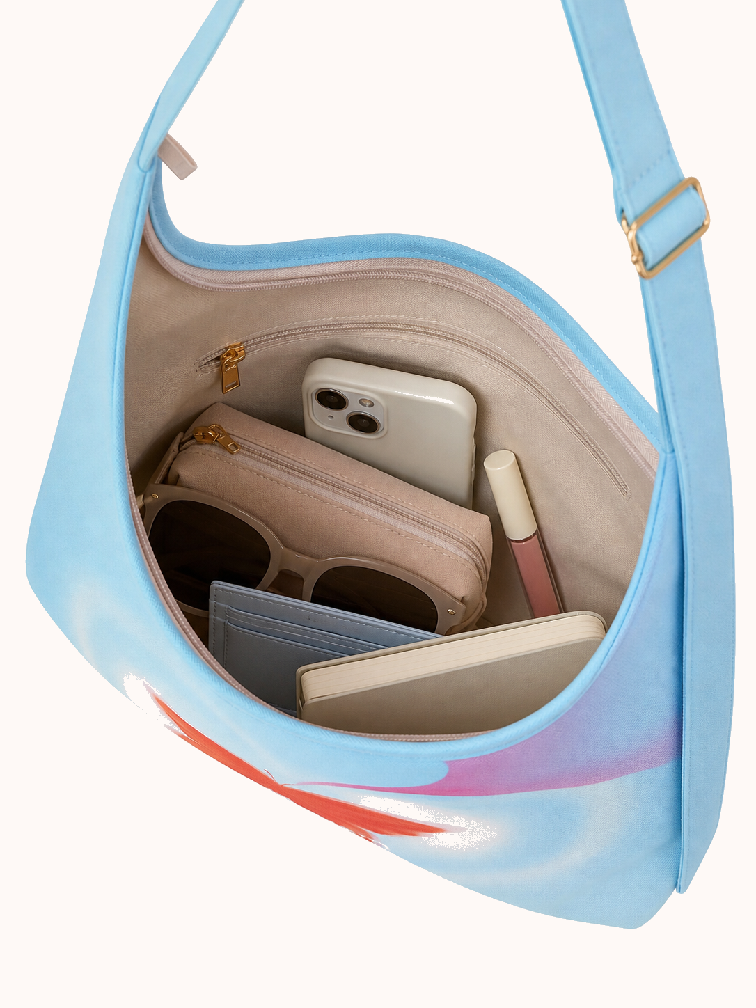 Open bag with everyday accessories