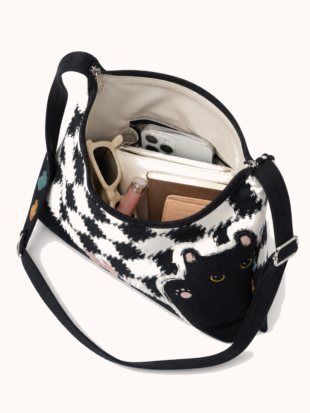 Open bag with everyday accessories
