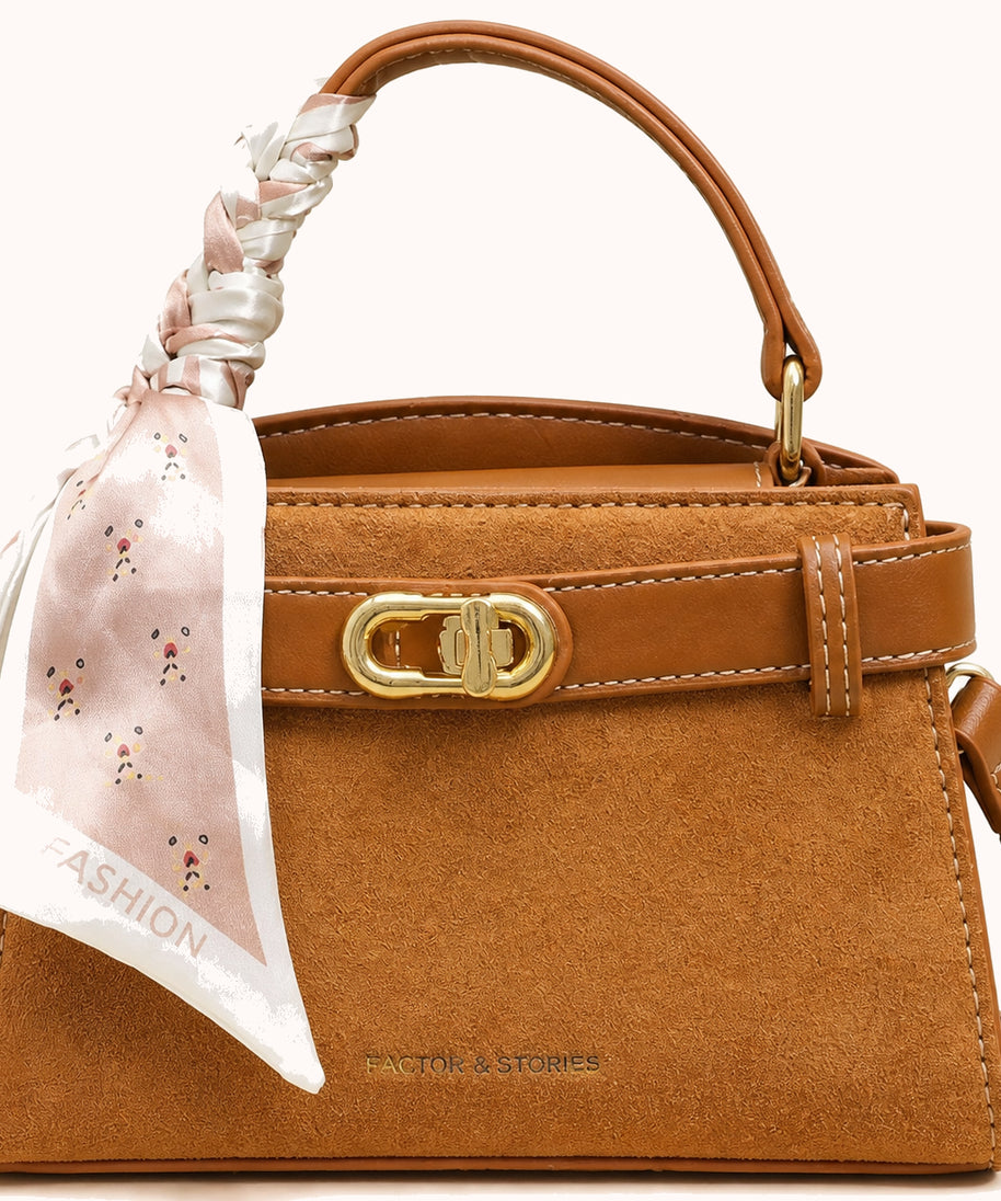ARIPPULA FEF9F6 | camel-suede-top-handle-bag | close quality | 112__camel-suede-top-handle-bag__close-quality.webp