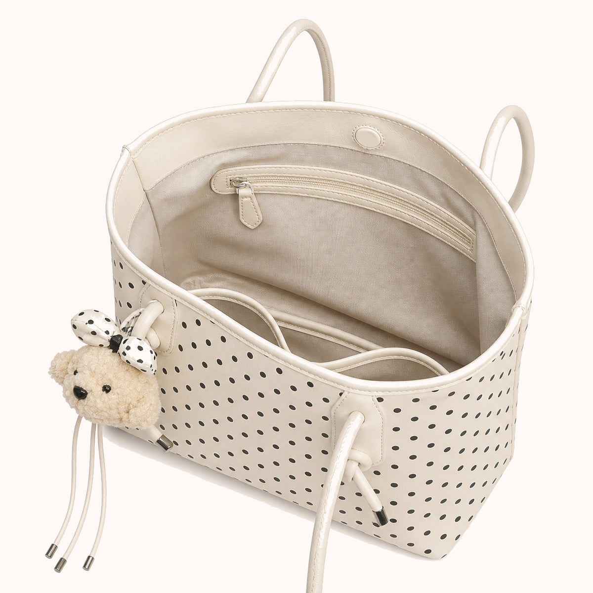 ARIPPULA FEF9F6 | dalmatian-polka-dot-tote | interior | 116__dalmatian-polka-dot-tote__interior.webp