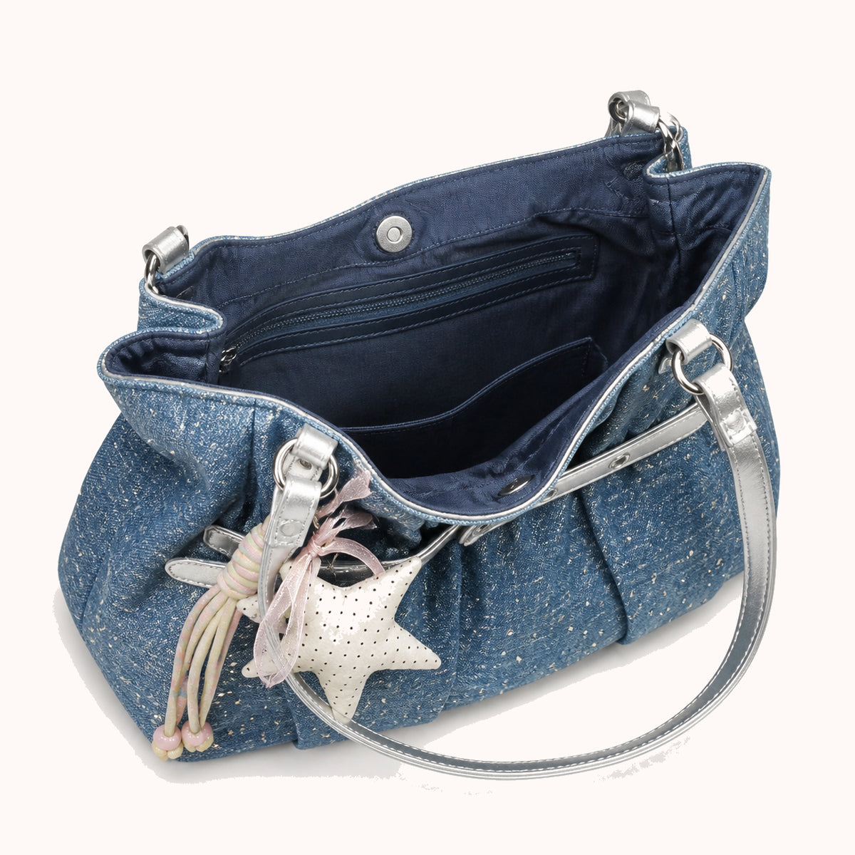 ARIPPULA FEF9F6 | indigo-denim-handbag | interior | 131__indigo-denim-handbag__interior.webp