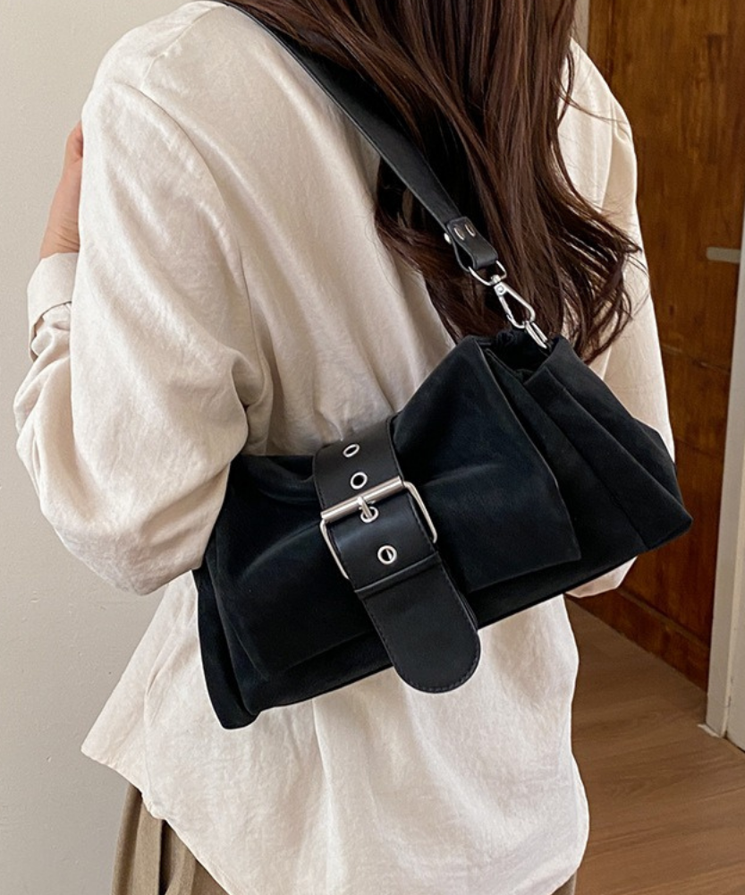 Celmira Shoulder Bag
