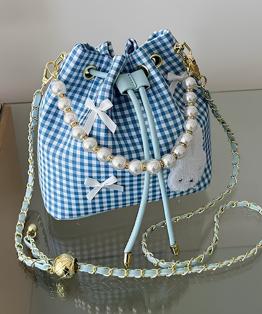 Quenra Bucket Bag