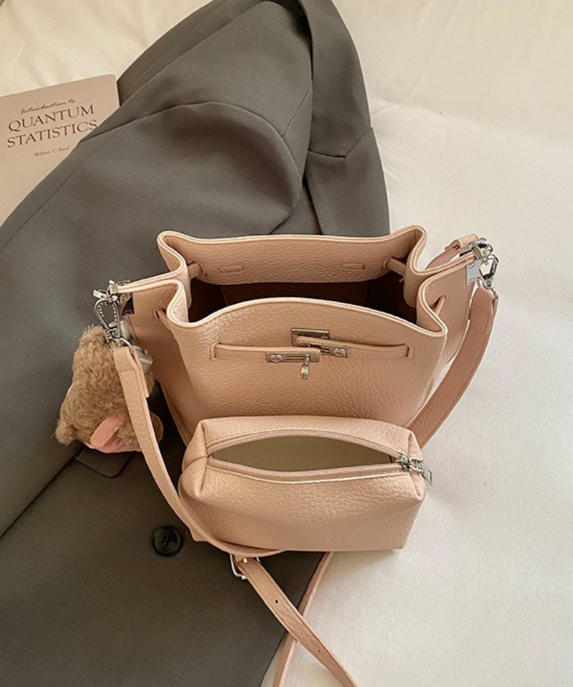 Sorelle Bucket Bag
