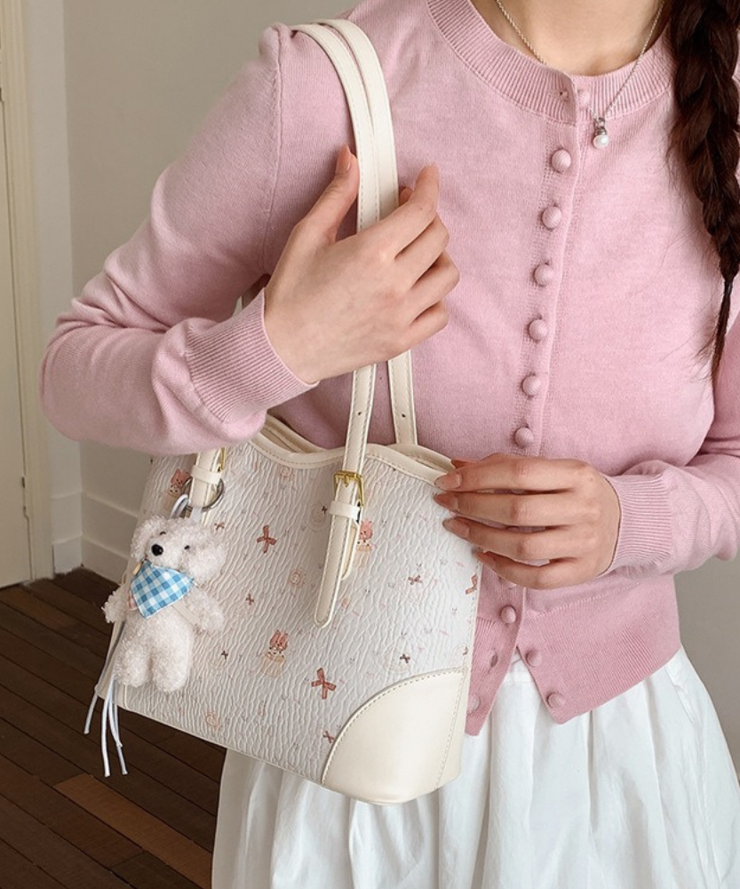 Elarique Shoulder Bag