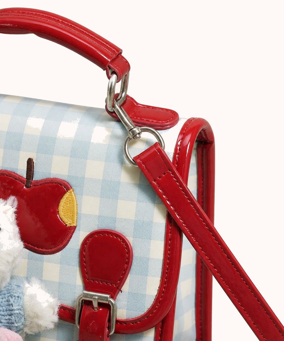 ARIPPULA FEF9F6 | vichy-gingham-backpack | hardware detail | 142__vichy-gingham-backpack__hardware-detail.webp