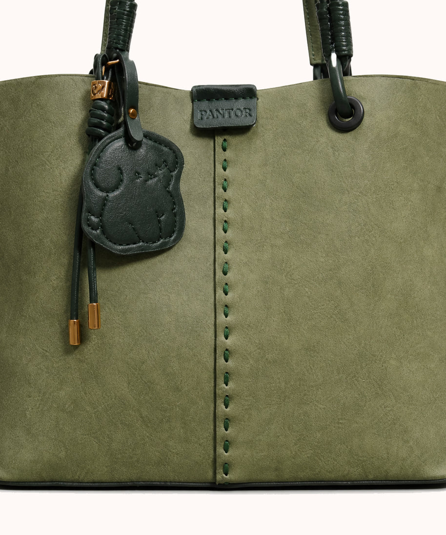 ARIPPULA FEF9F6 | sage-canvas-tote | close quality | 153__sage-canvas-tote__close-quality.webp