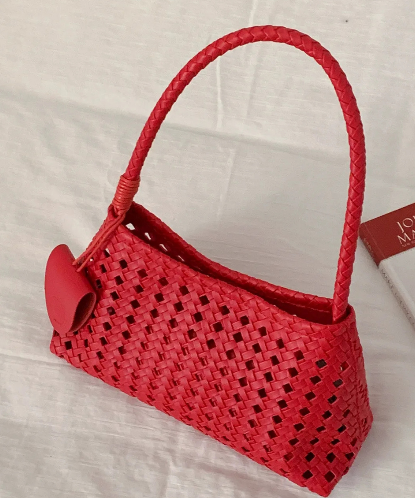 Tesoria Woven Shoulder Bag