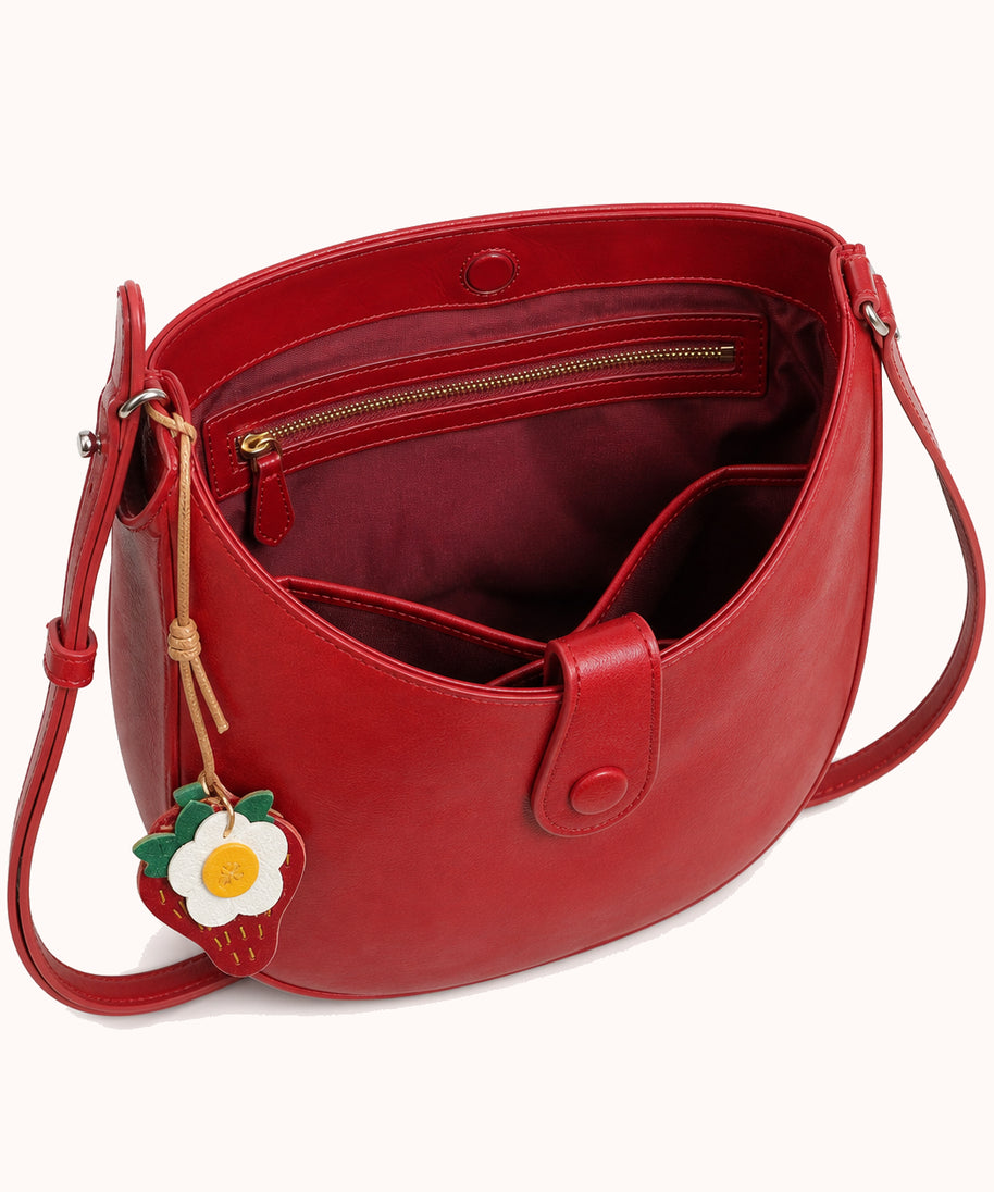 ARIPPULA FEF9F6 | scarlet-smooth-crossbody-bag | interior | 168__scarlet-smooth-crossbody-bag__interior.webp