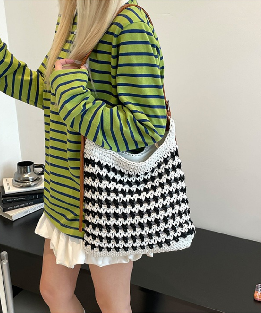 Briselia Woven Shoulder Bag