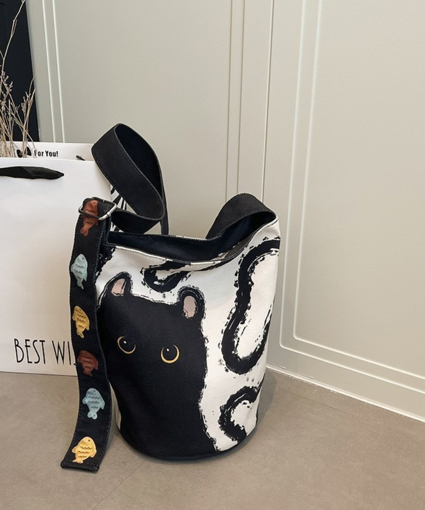 Kerina Printed Bucket Bag