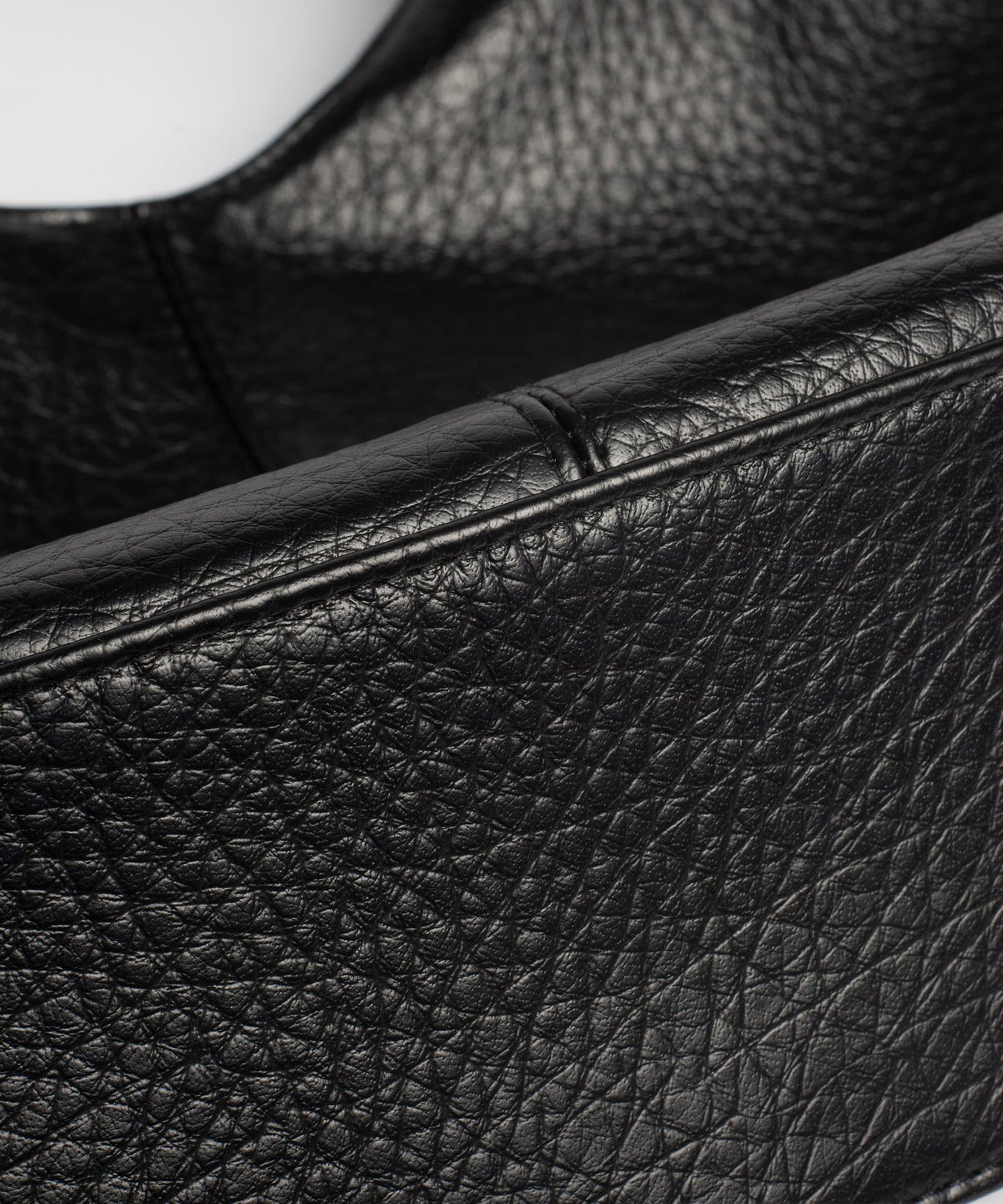 Nayléa Vegan Leather Tote Bag