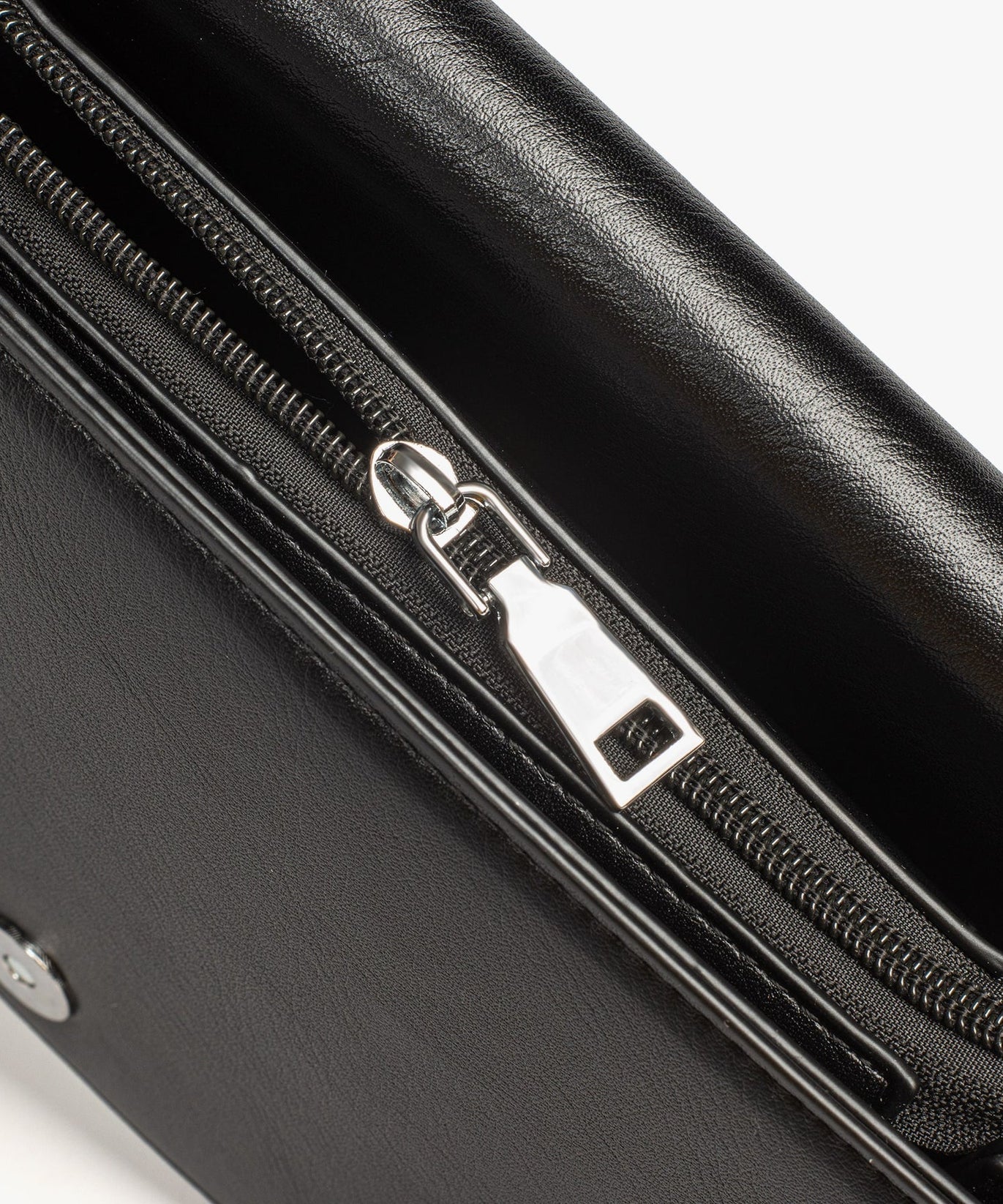 Serre Vegan Leather Crossbody Bag