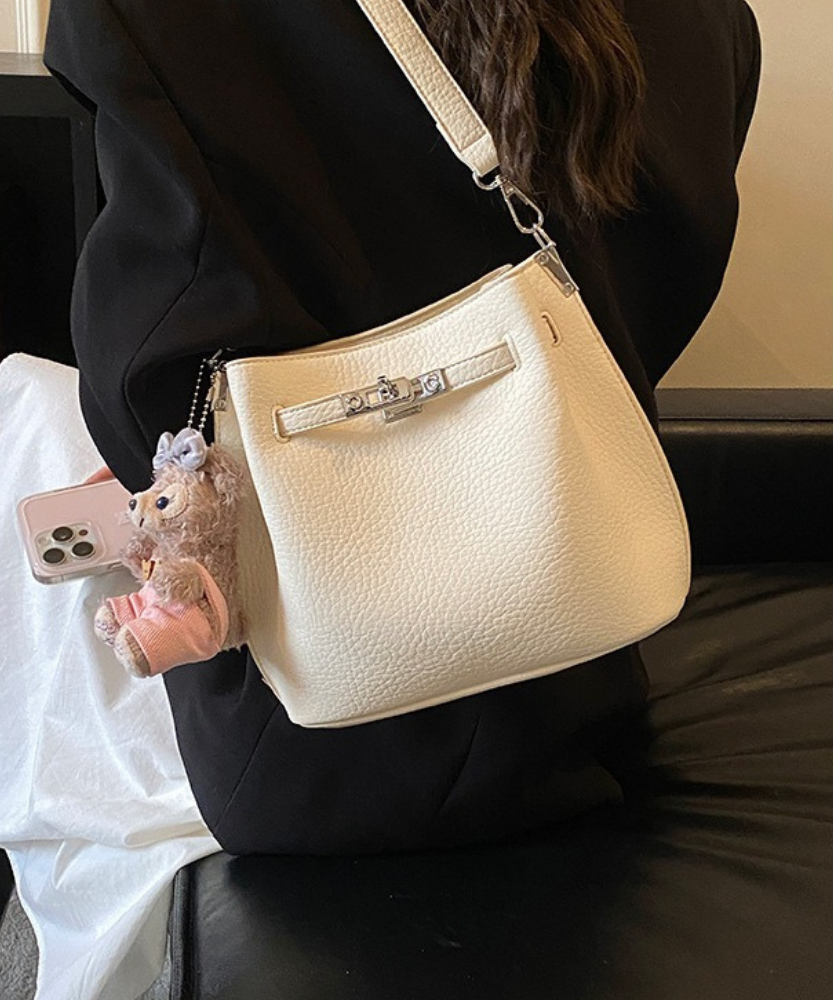 Sorelle Bucket Bag
