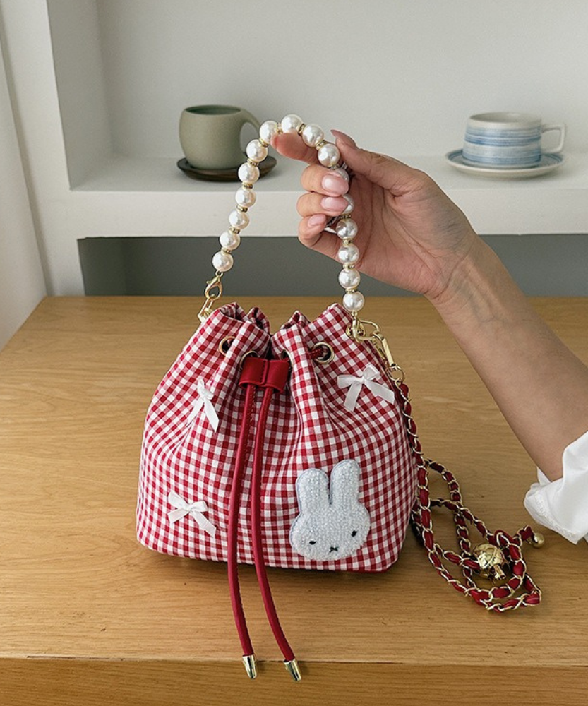 Quenra Bucket Bag