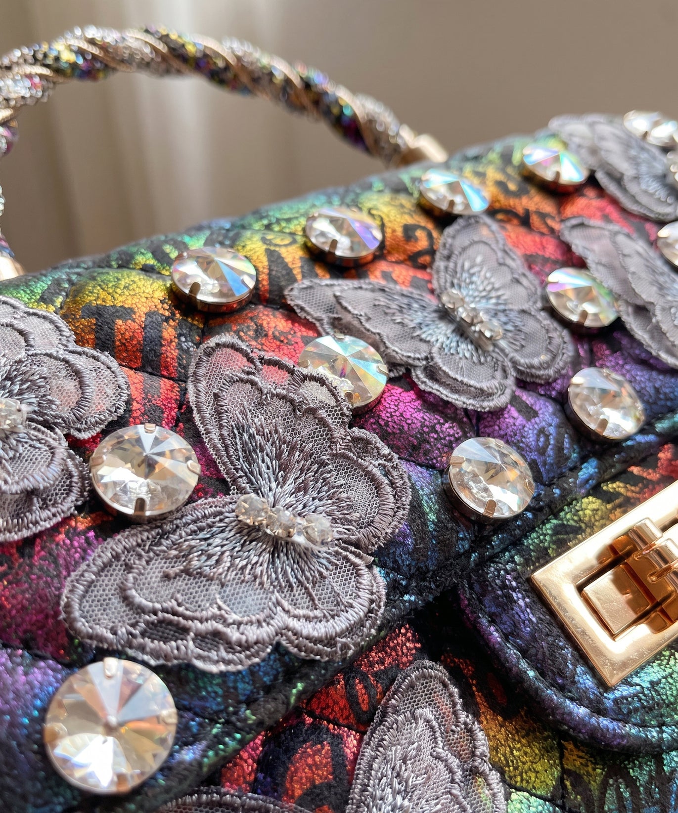Sac à poignée supérieure matelassé Iris