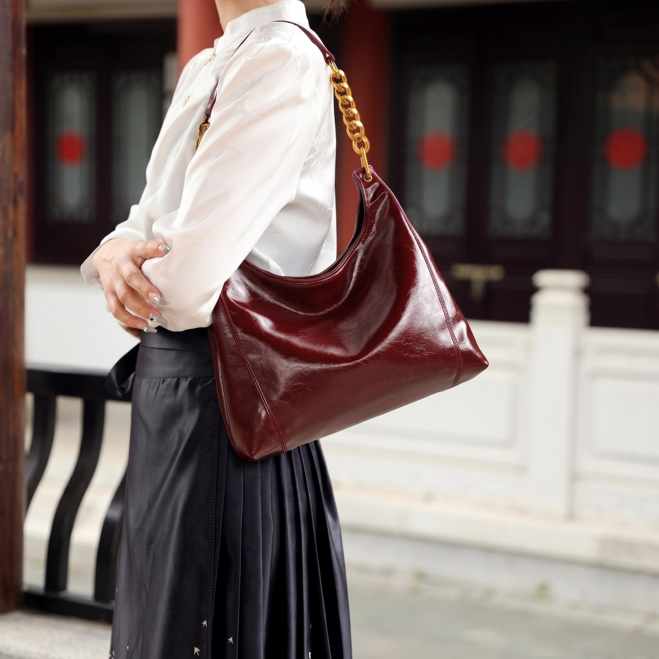 Ruby Vow Shoulder Tote