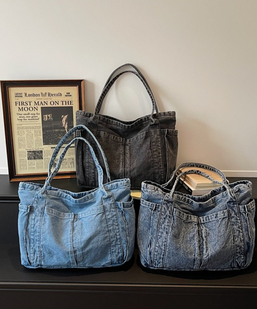 Kavron Tote Bag