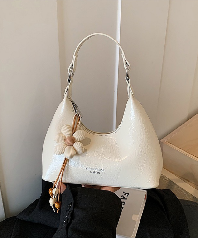 Dymira Flower Shoulder Bag