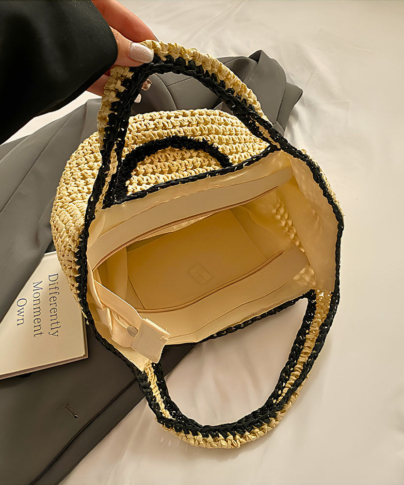 Réverie Face Motif Woven Tote Bag